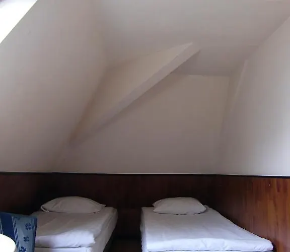 Budget Thorbecke Амстердам